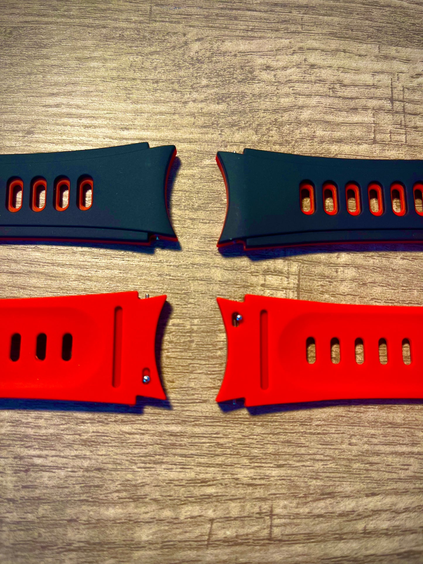 Galaxy 4/5/5pro Silicone Band - Black and Merlot Red