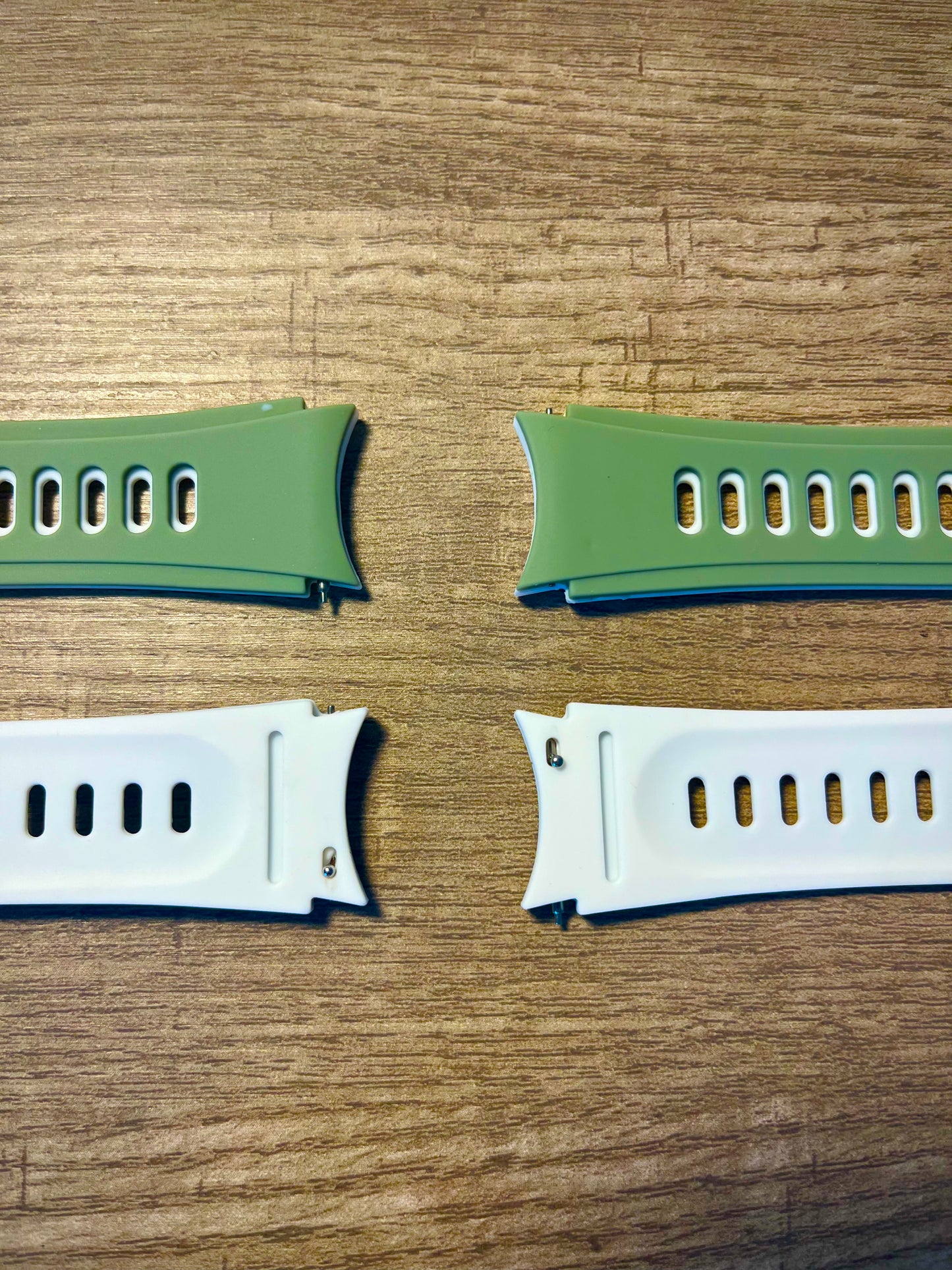 Samsung Galaxy Silicone Band - Alpine Green and White