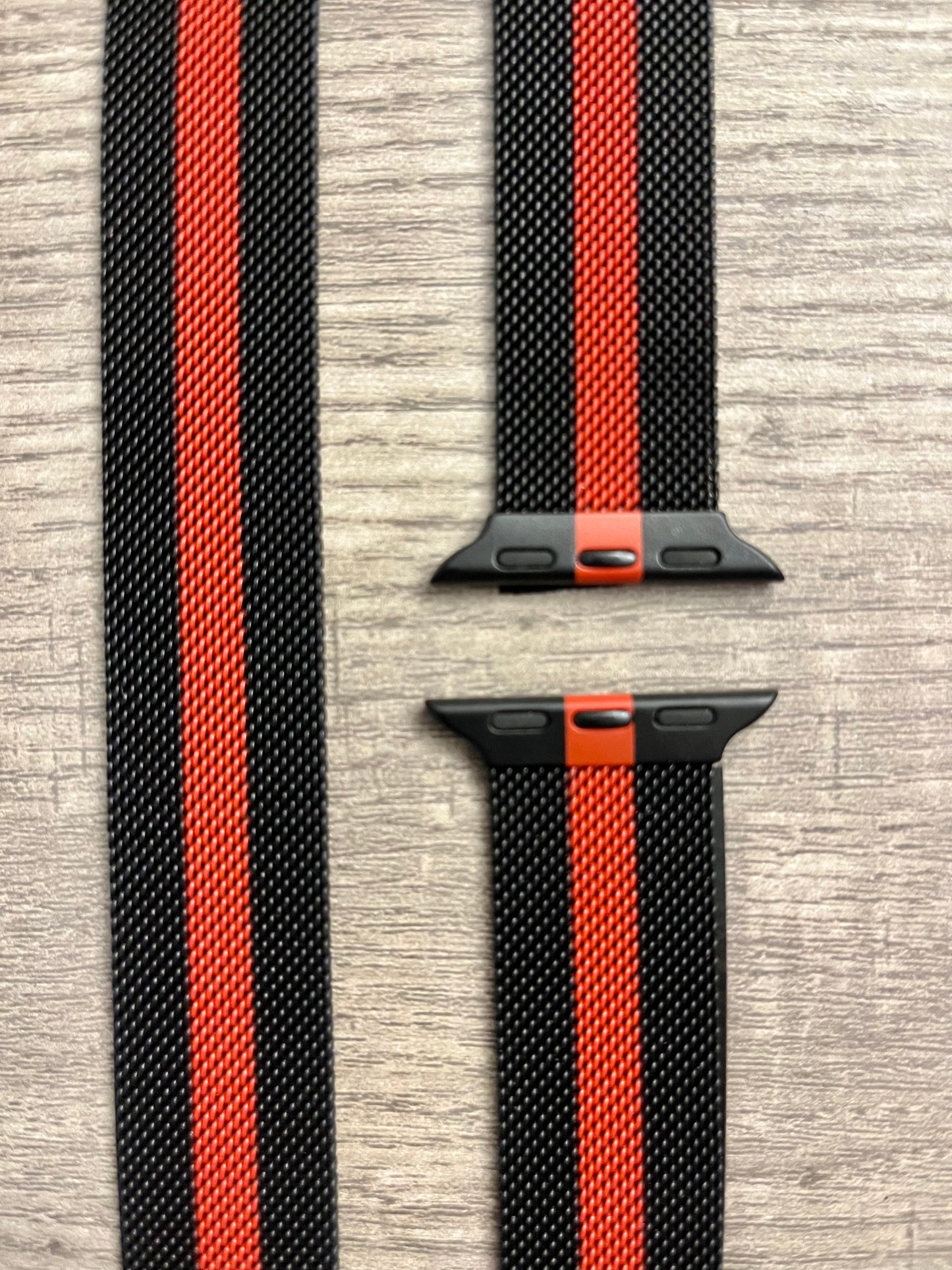 Black and Red Mesh metal magnetic band