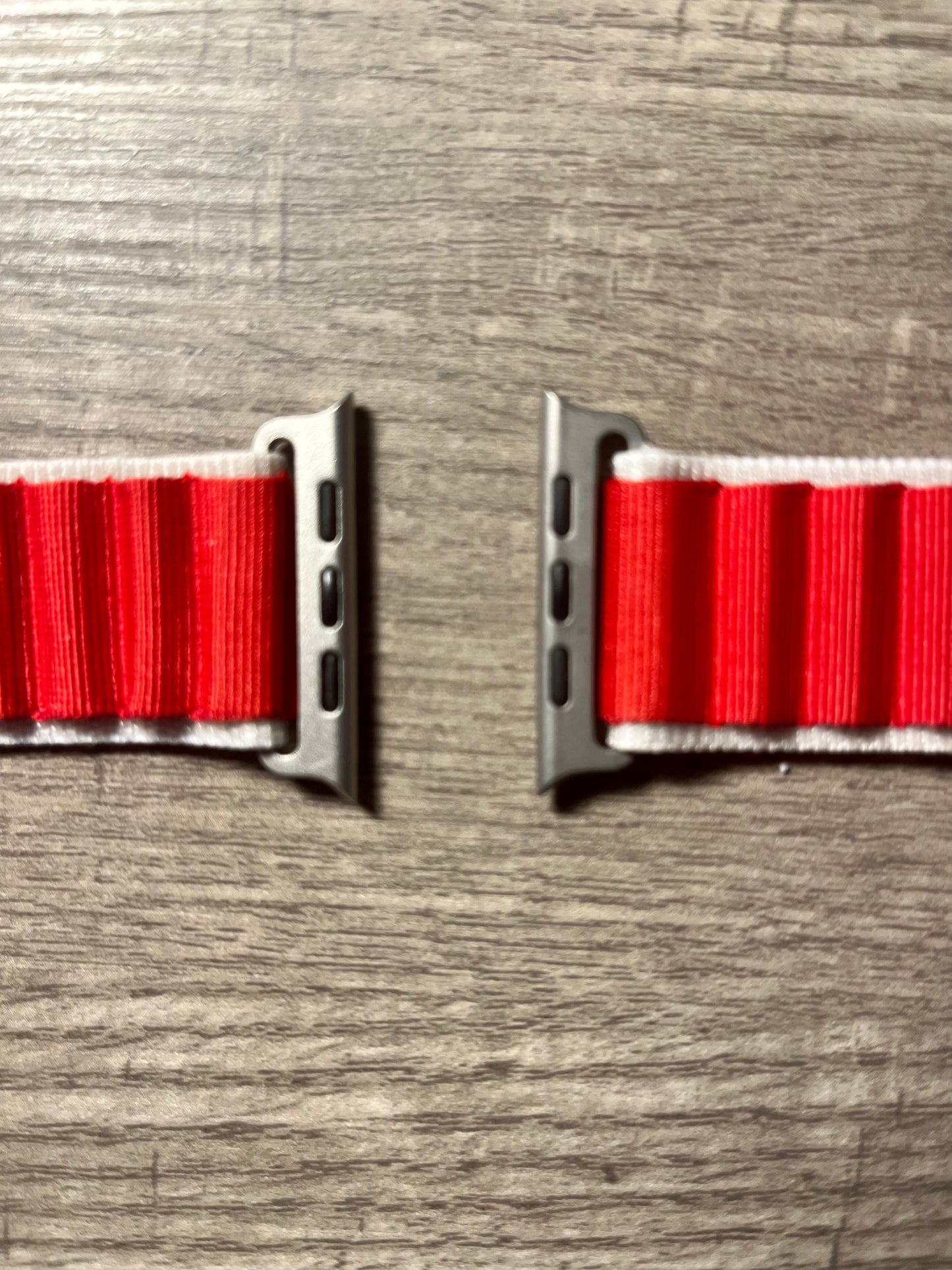 Red and White ripple nylon - Loop - G-Clasp