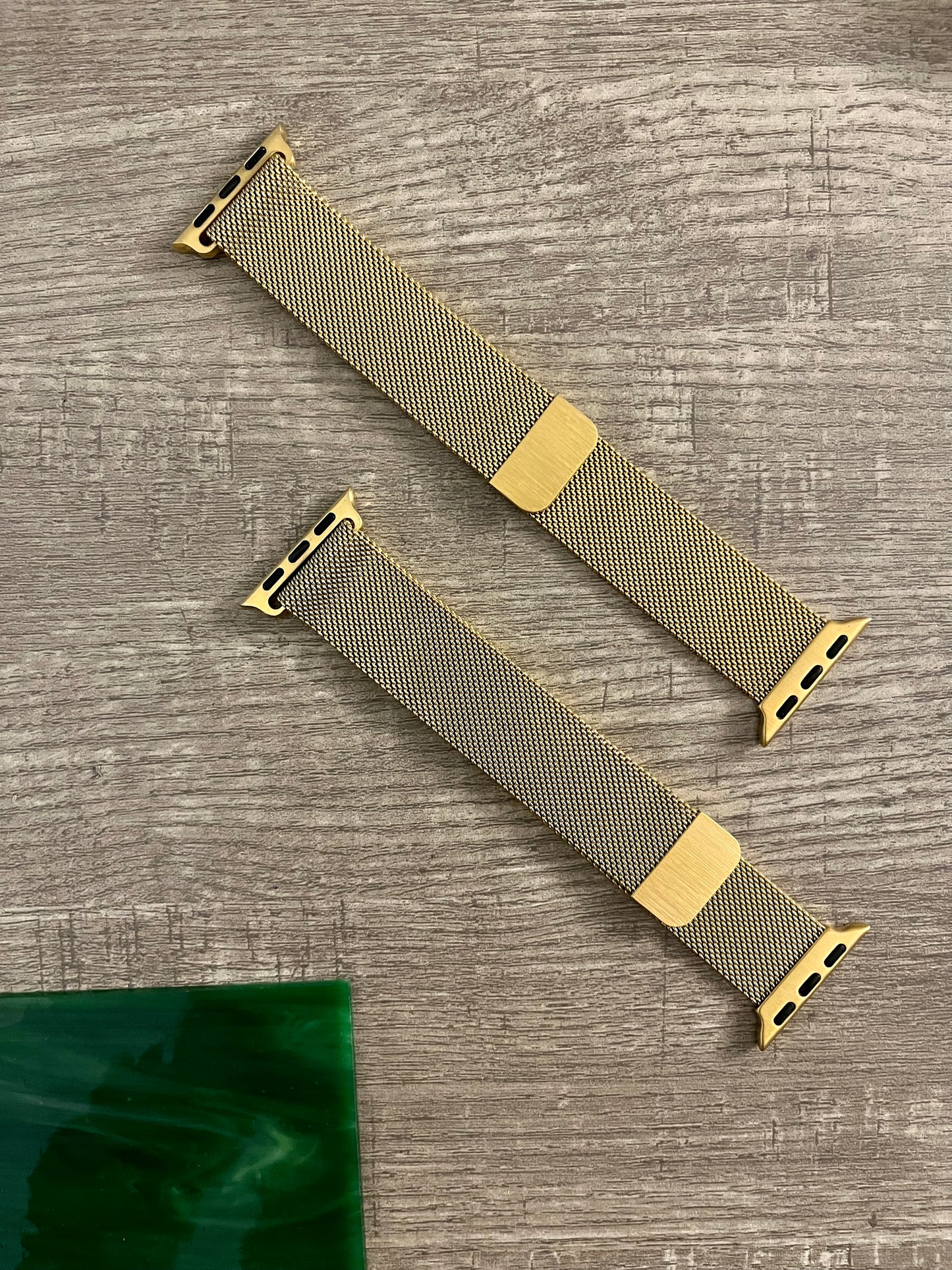 Gold Mesh Magnetic Band