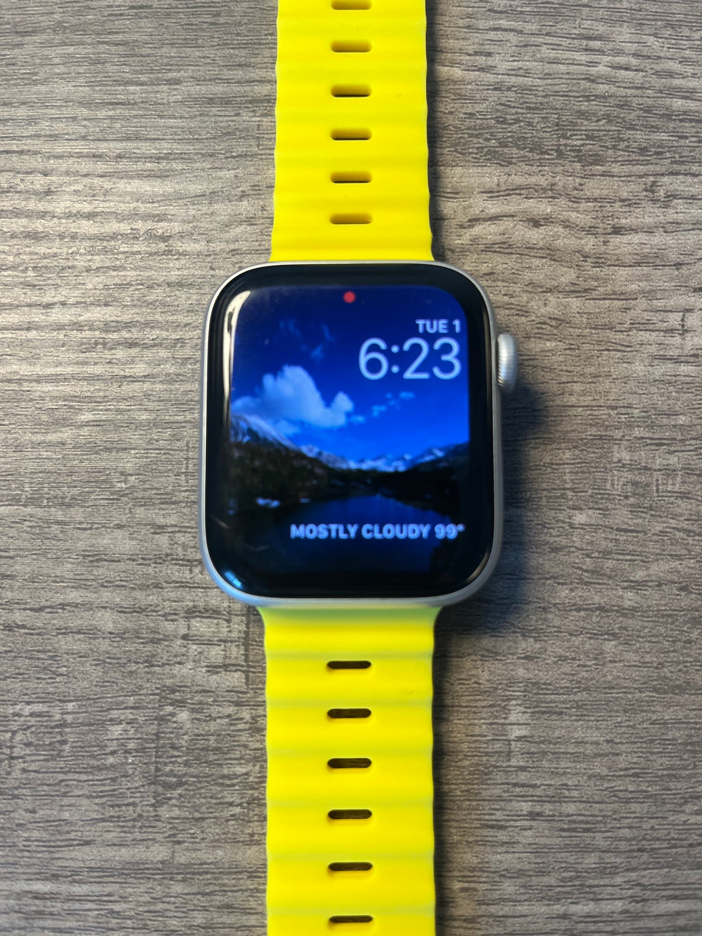 River Silicone Band - Yellow